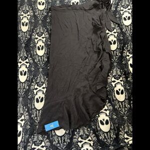 NWT CUPSHE Black Wrap Maxi Skirt Ruffle Tie Waist Beach Resort Boho